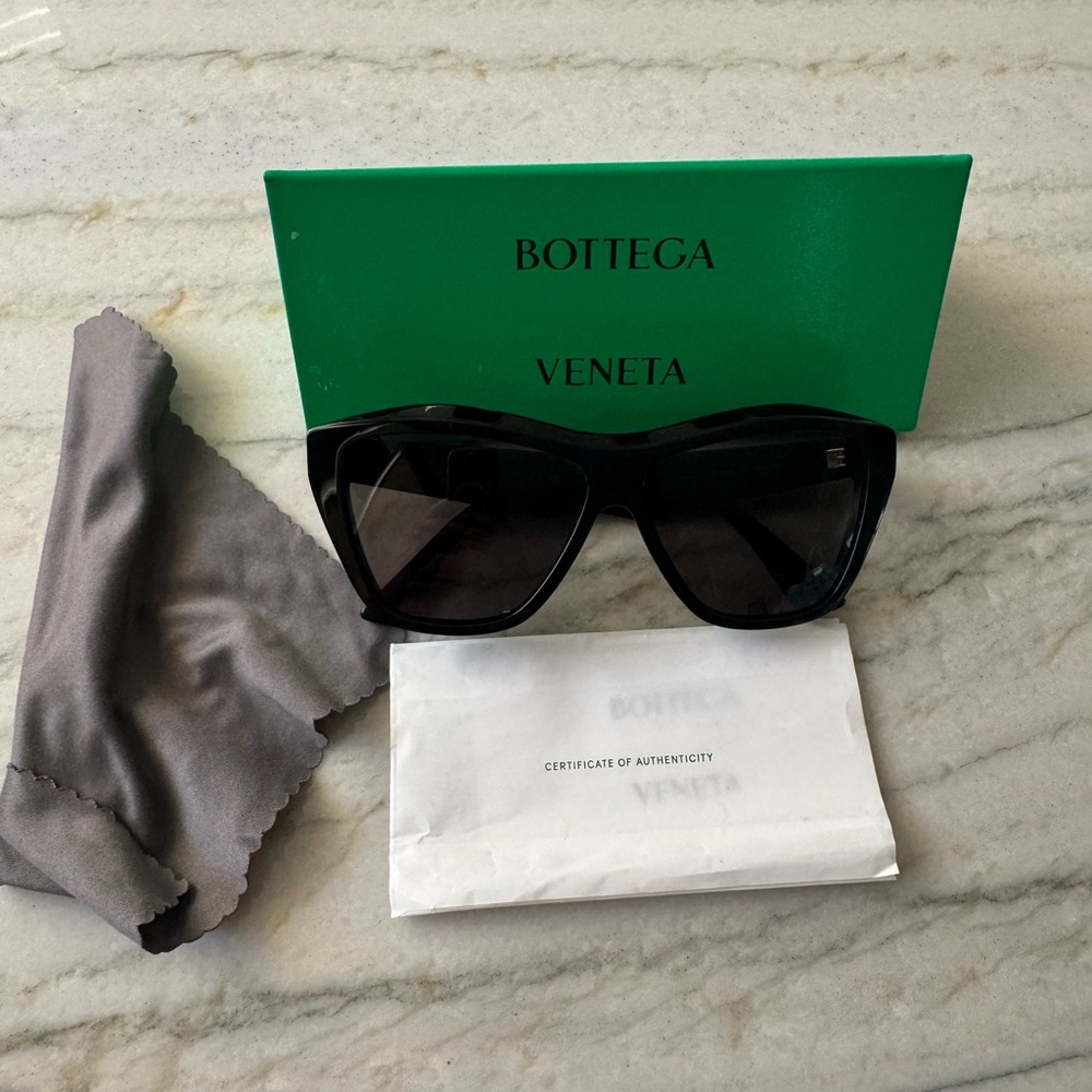 Bottega Veneta Black Wayfarer Sunglasses
